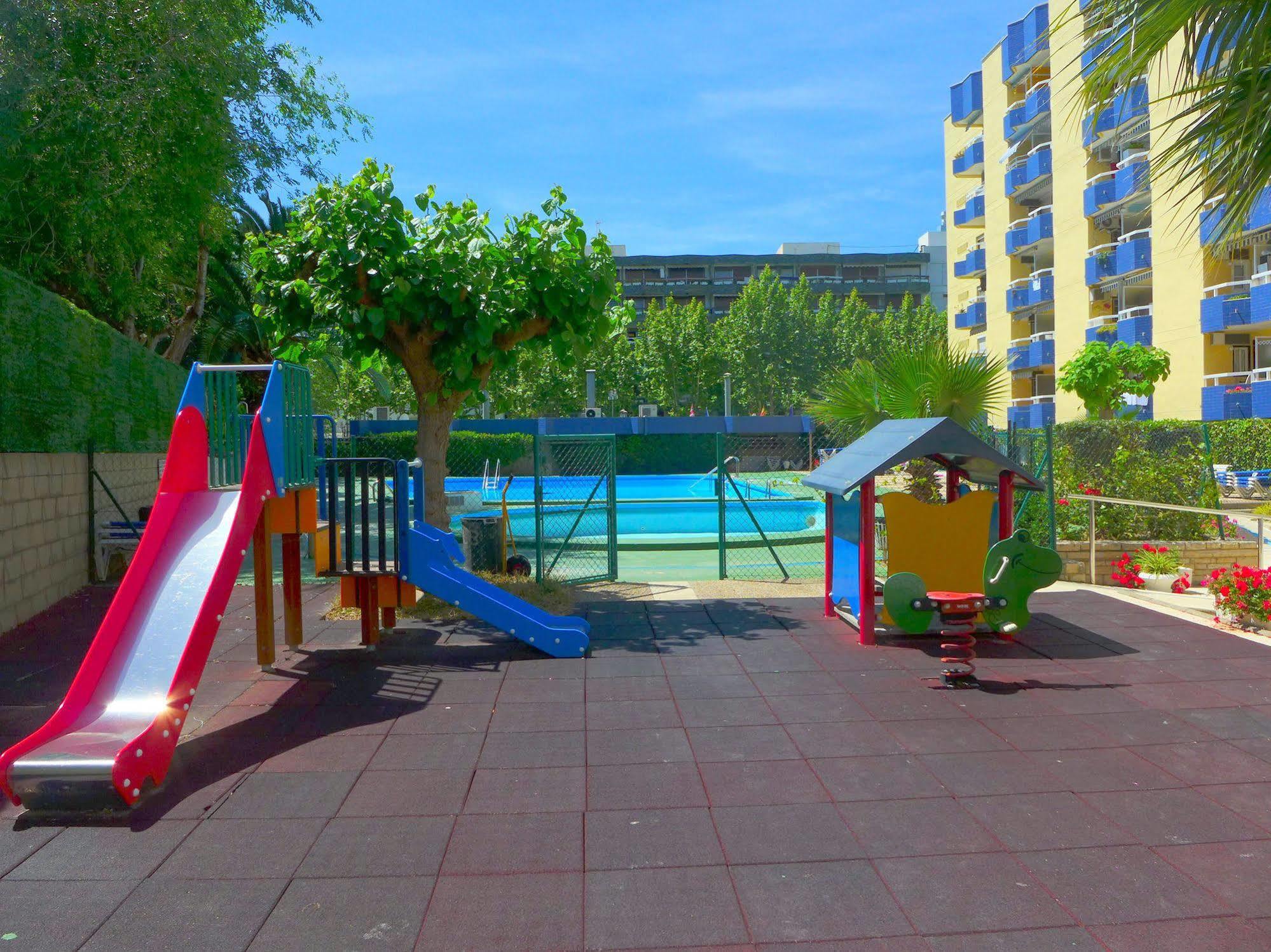 Apartamentos Alboran-Arysal サロウ エクステリア 写真