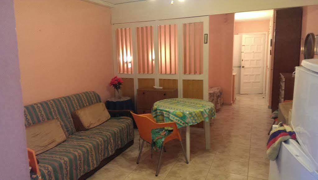 Apartamentos Alboran-Arysal サロウ エクステリア 写真